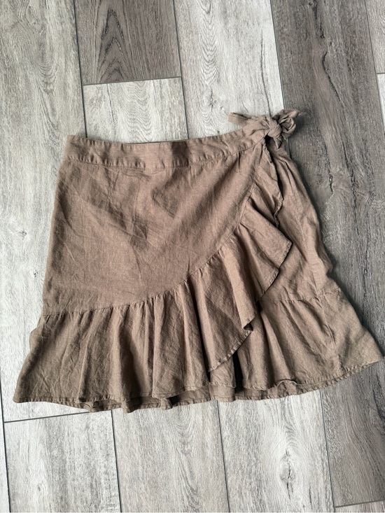 Free People Dresses & Skirts - Free People- Tan Wrap Ruffle Linen Skirt- Summer Concert Ready!